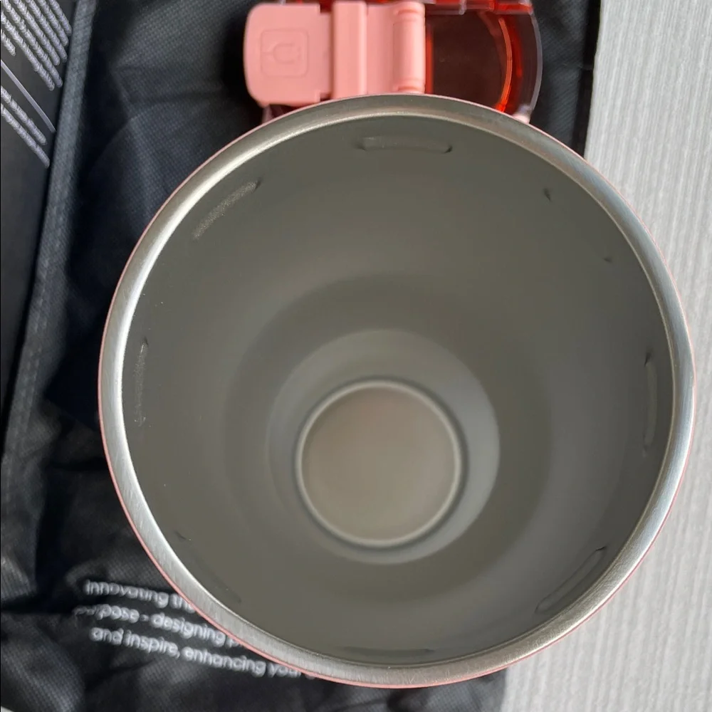 BrüMate NAV 35oz Tumbler in guava brand new in box